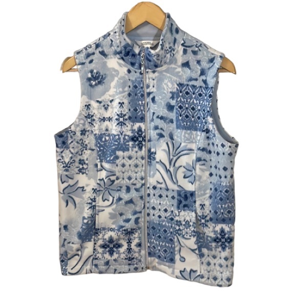 2/$30 Northern Traditions Blue and White Nature Fleece Vest - Picture 1 of 15